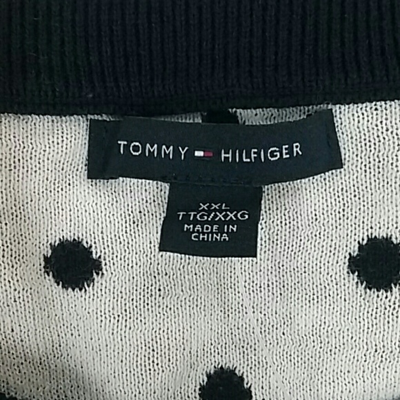 Tommy Hilfiger Women's Crew Neck Pullover Sweater - Picture 3 of 3